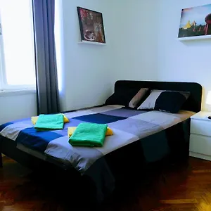 rezervirajte ovdje